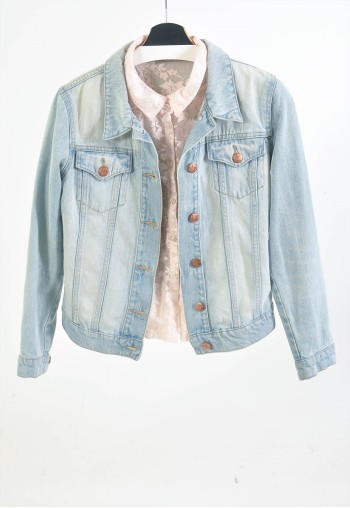 Vintage Comfortable 00s denim jacket